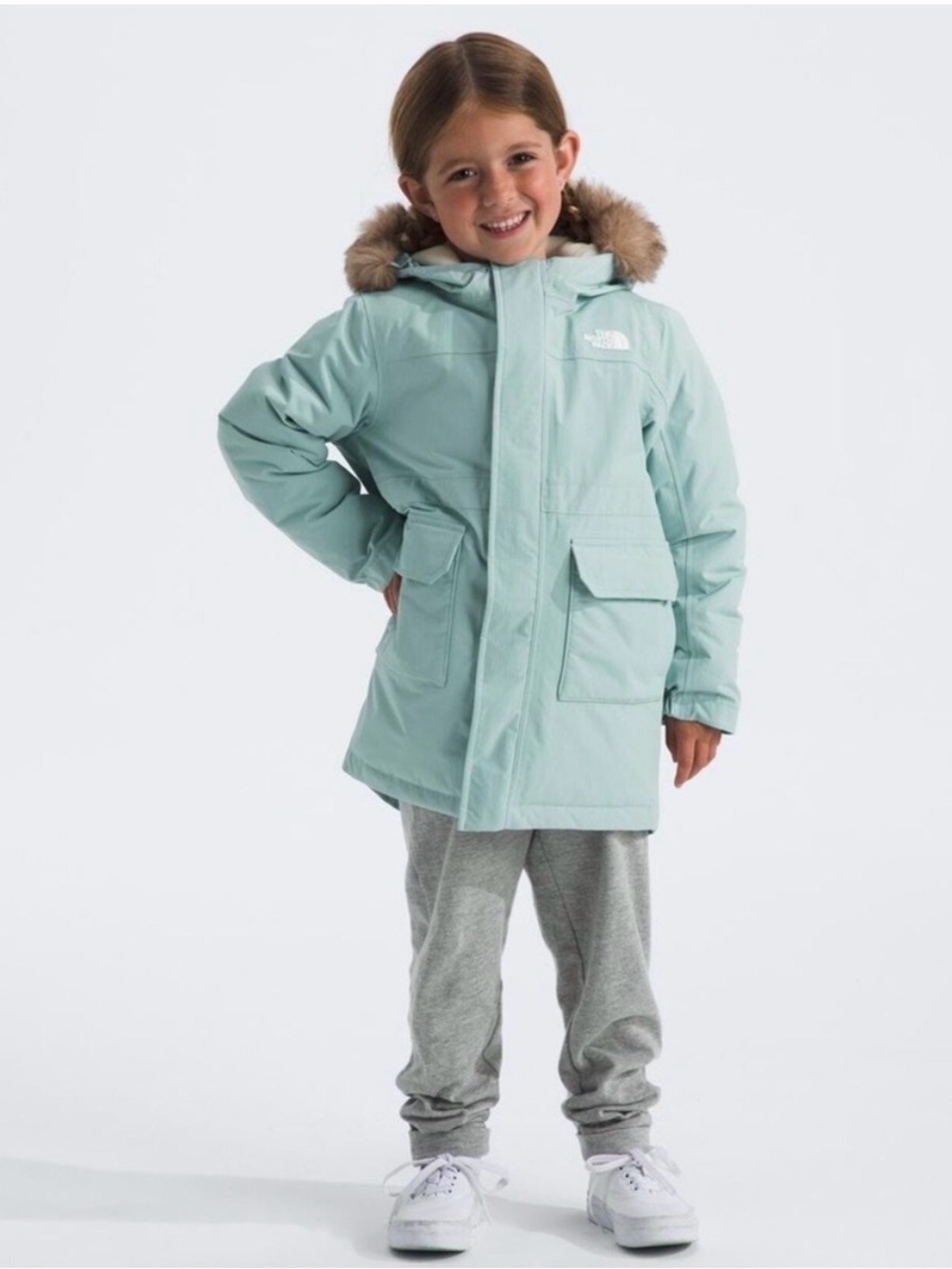 The North Face Kids Arctic
Down Parka Waterproof
Hooded Coat Faux Fur (size 3T)